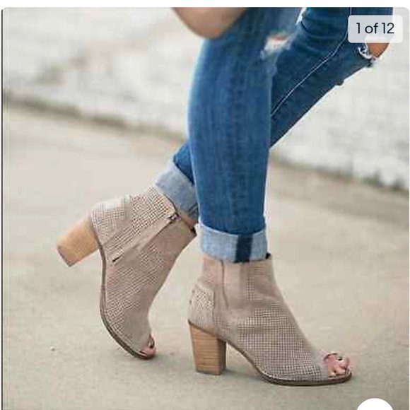 Toms Bootie "EUC" - Picture 15 of 15